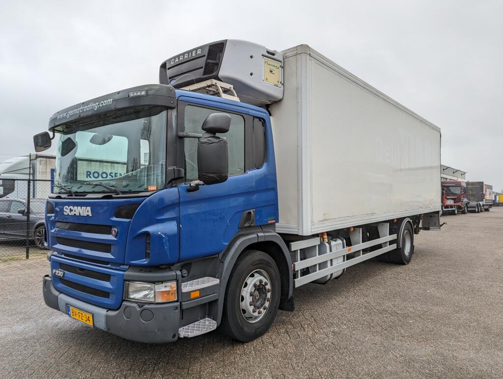 Scania P230 4x2 Daycab Euro4 Refrigerated Freezer Box 8.2m - Carrier Supra 950Mt + Tail Lift 2000kg | Trucks | Koel-vriestransport