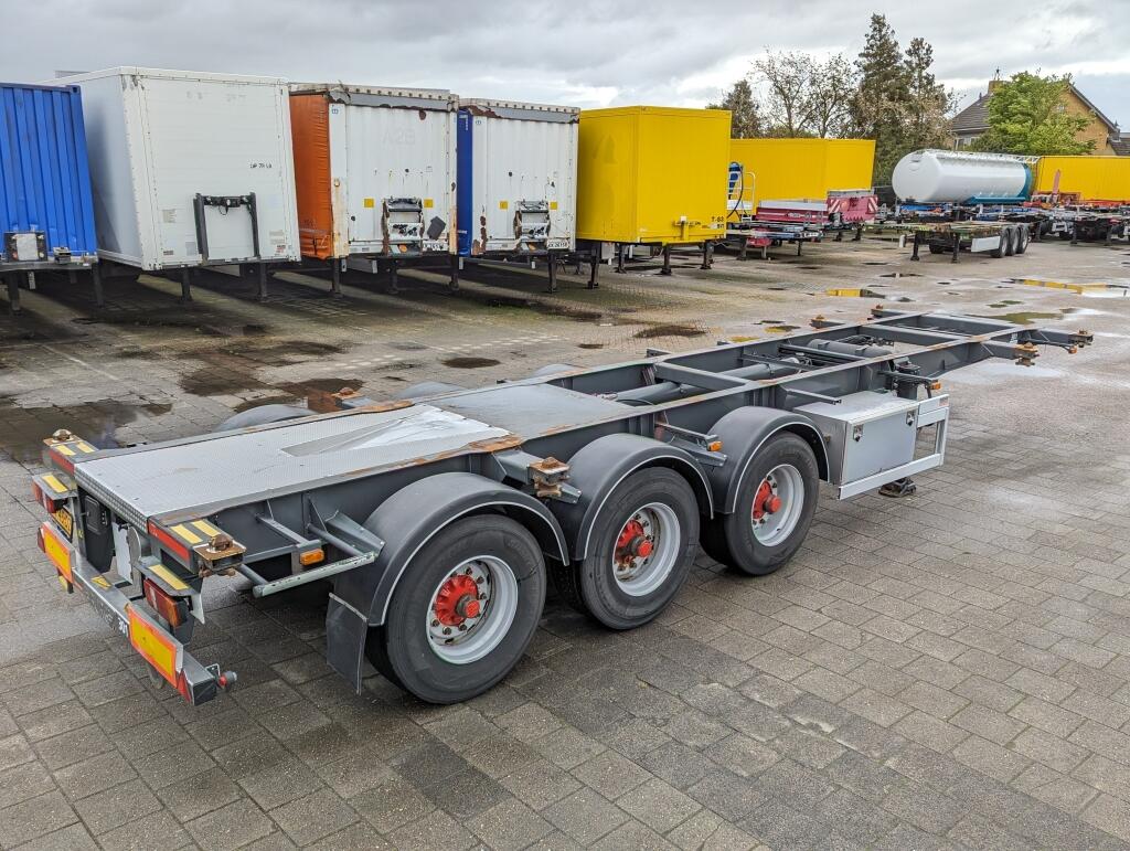 Burg BPO 12-27 3-Assen BPW ADR EX/II EX/III FL OX AT - Trommelremmen - 20/30FT TankChassis - RVS Driptray/Toolbox (O1824) | Trailers | Containertransport
