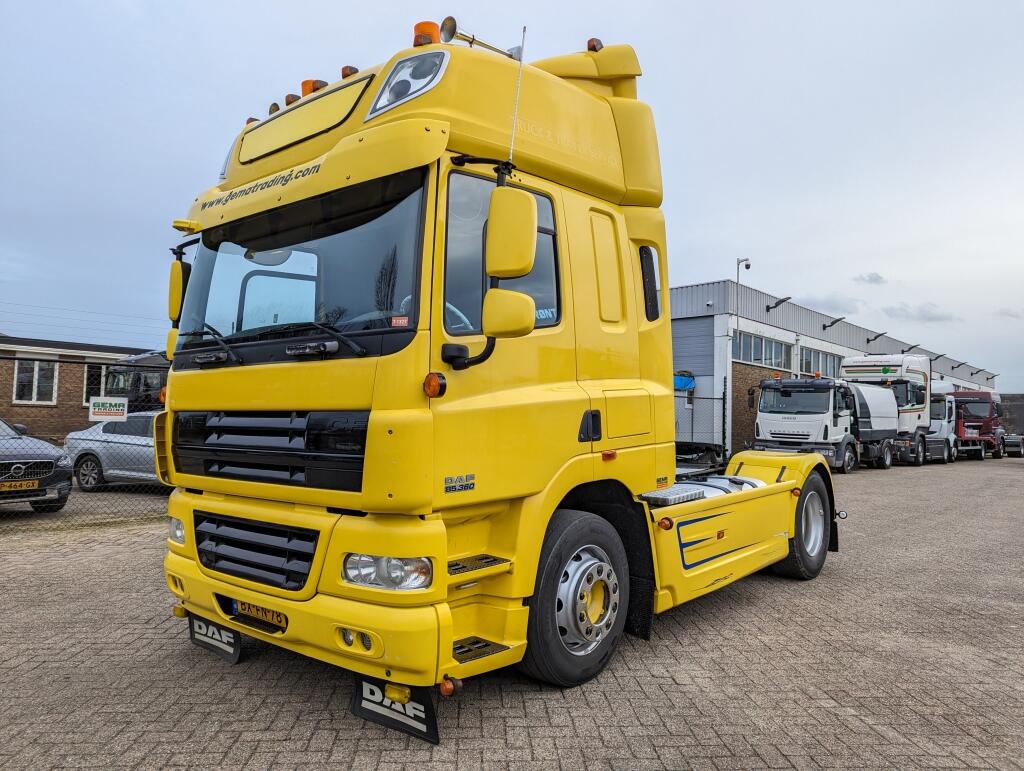 DAF FT CF85.360 4x2 Sleepcab Euro5 PTO Prep - 3-Spaaks stuur - Side Skirts - NATO (T1327) | Tractors | Standaard trekker