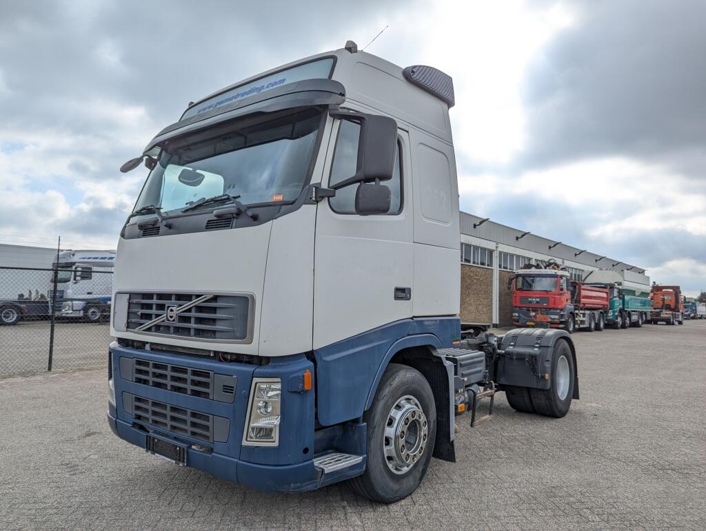 Volvo FH400 4x2  Euro5 FH400 4x2 Globetrotter Euro5 - ADR FL AT OX (T1513) | Tractors | Gevaarlijke stoffen