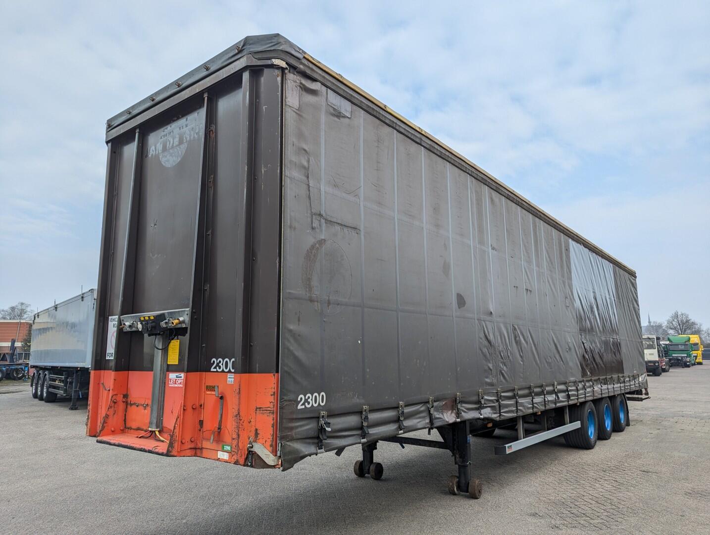 LAG O-3-39 01 3-Axle BPW - MEGA - Drum brakes - Curtainsider/Sliding roof - Ferryeyes | Trailers | Schuifzeilen