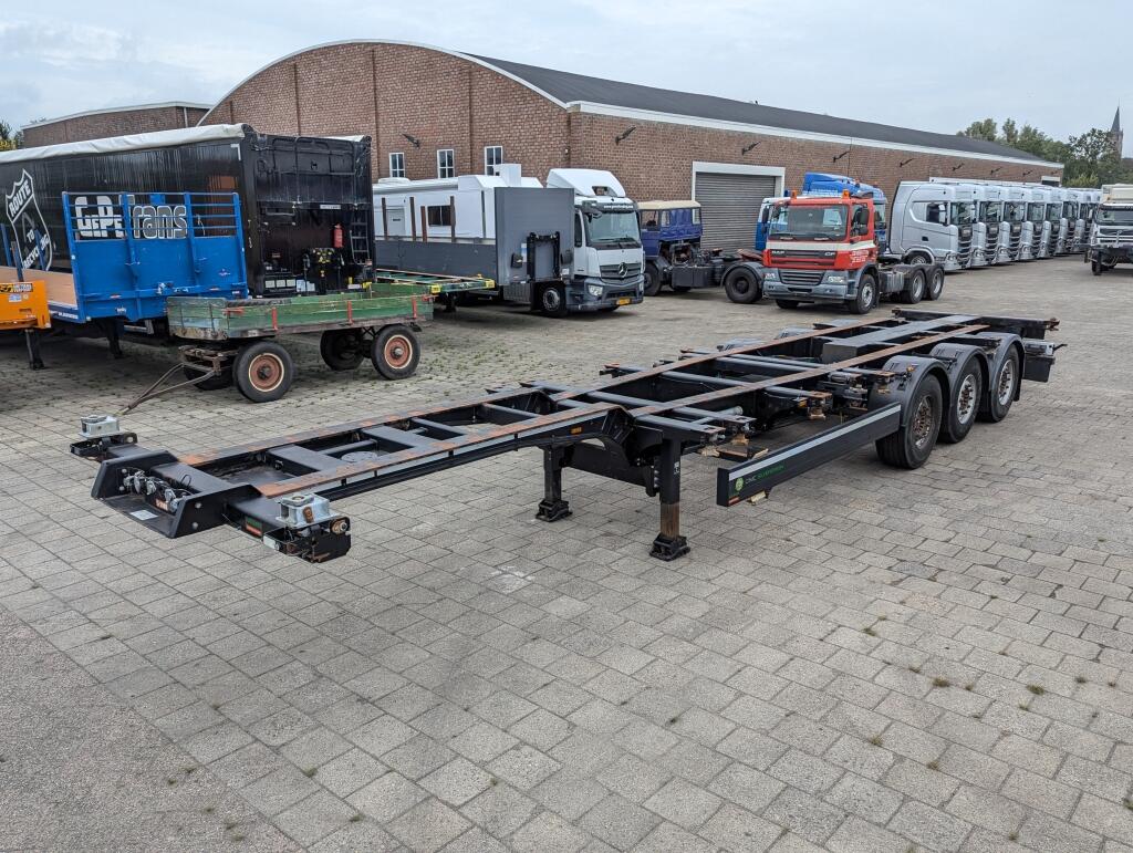 CIMC CIMC Silvergreen SC03 3-Assen SAF LiftAxle - DiscBrakes - 1x 20FT 2x 20FT 30FT 40FT - 5250KG (O1988) | Trailers | Containertransport