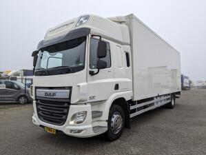 DAF CF 370 FA 4x2 Spacecab Euro6 - Closed Box 8.2M + Tail lift 2000kg - HardWood floor - 10/2025APK