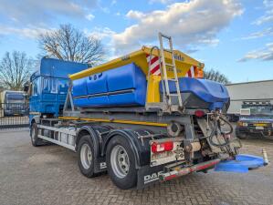 Nido Stratos B40-36 4m³ - 2200L - Hydraulically driven - Hooklift Construction