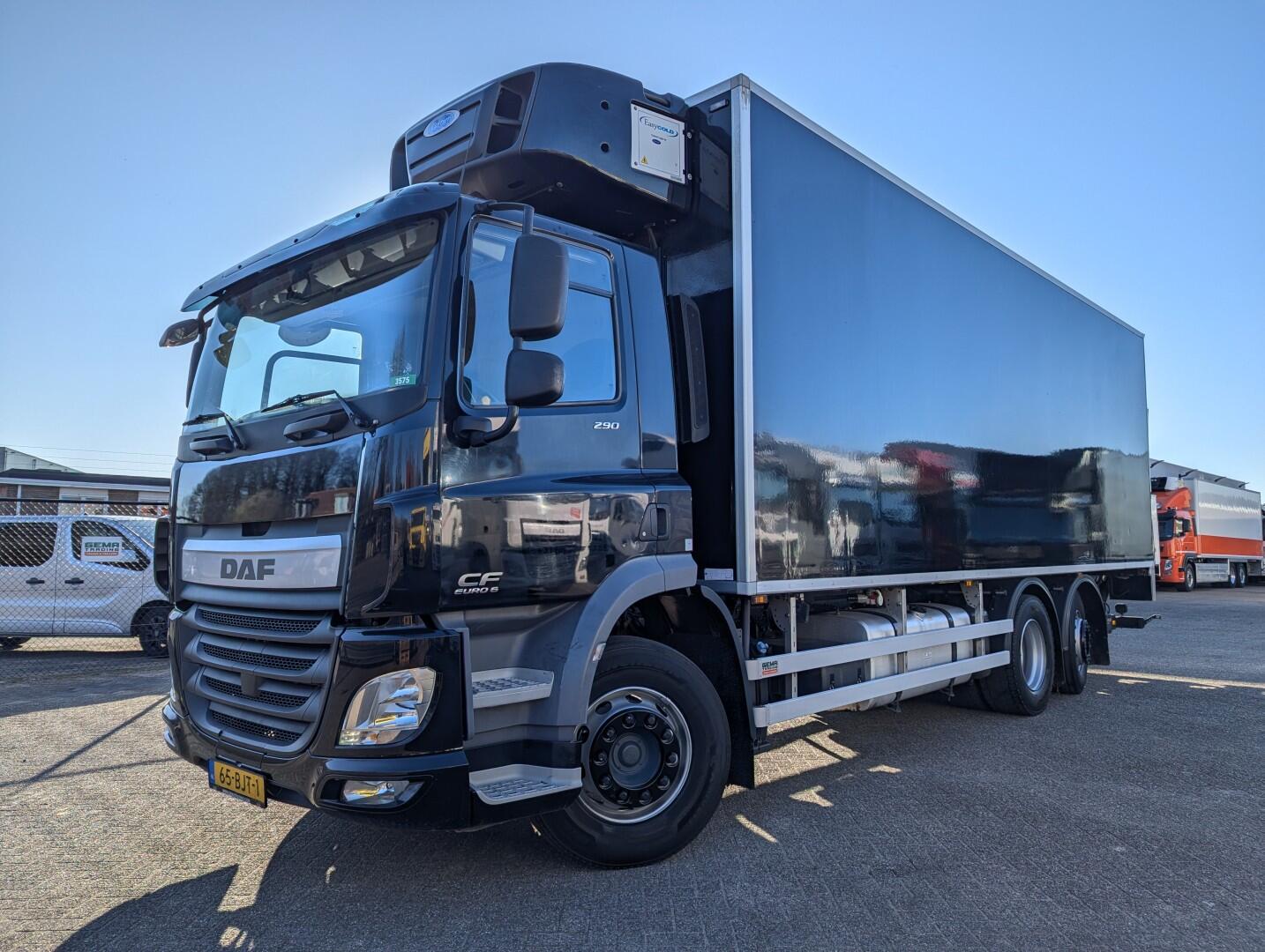 DAF CF 290 FAN 6x2/4 DayCab Euro6C - Fridge-Freezer 7.9m + Carrier Supra 1150MT + Tail lift 2000kg - 07/2025APK | Trucks | Gesloten bak