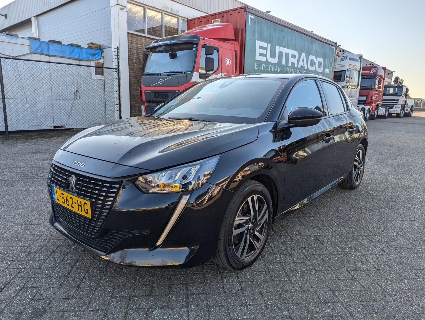 Peugeot 208 1.2 PureTech Active Pack - 73000km - Handgeschakeld - Navi - LMV - Carplay - 05/2027APK | Bussen en auto's | Hatchback