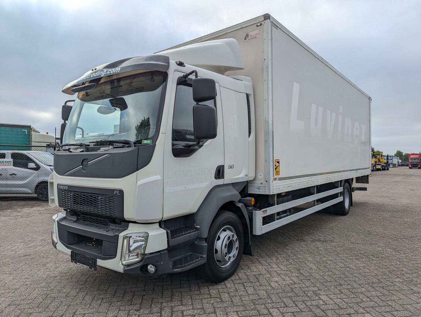 Volvo FL 250 4x2 Dagcab Euro6 -6CIL- 12T- Gesloten bak 7.75m + laadklep 1500kg | Vrachtwagens | Gesloten bak
