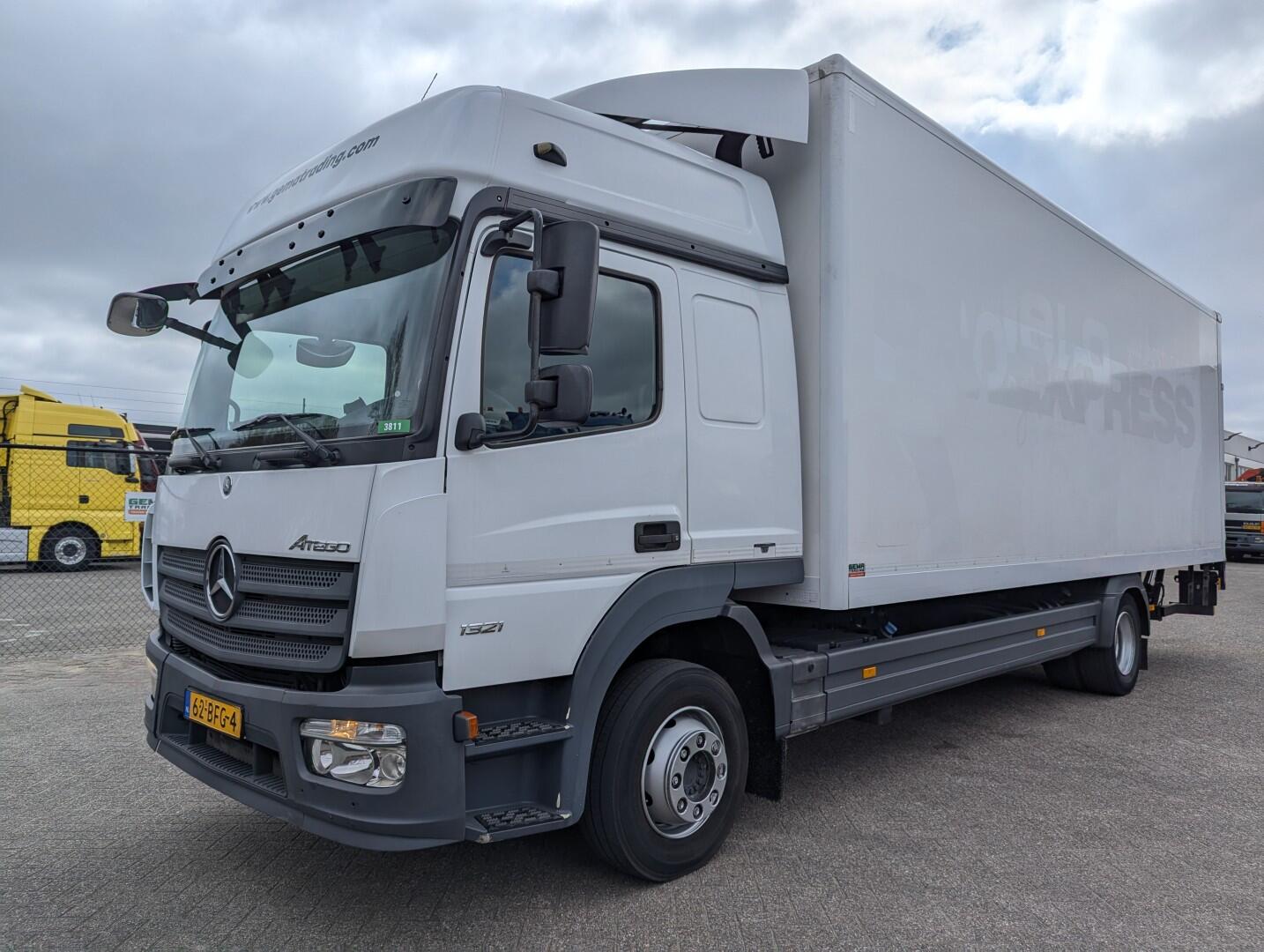 Mercedes-Benz Atego 1321 4x2 Slaapcab Euro6A - Geslotenbak 7.58m + Laadklep 1500kg | Vrachtwagens | Gesloten bak