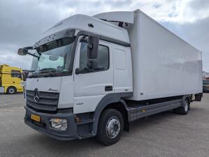 Mercedes-Benz Atego 1321 4x2 Slaapcab Euro6A - Geslotenbak 7.58m + Laadklep 1500kg