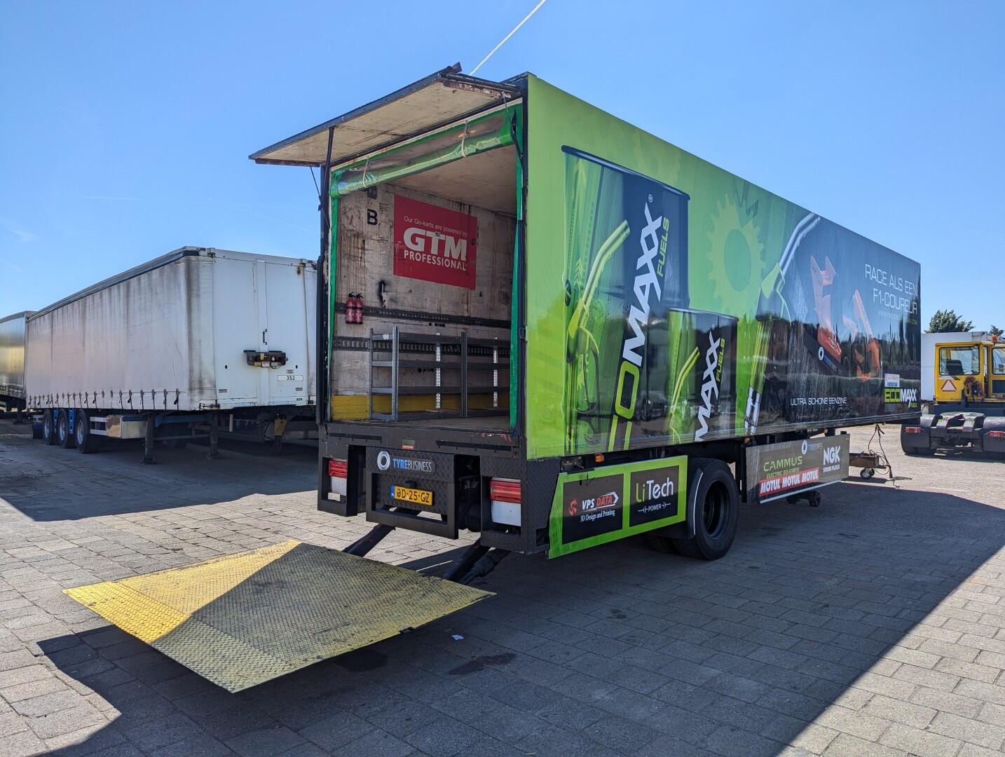 Netam-Fruehauf ONCRK 20 110 1-Axle SAF - CITY - Closed box 10.45m - Cable controlled - Tail lift 1500kg | Trailers | Gesloten bak