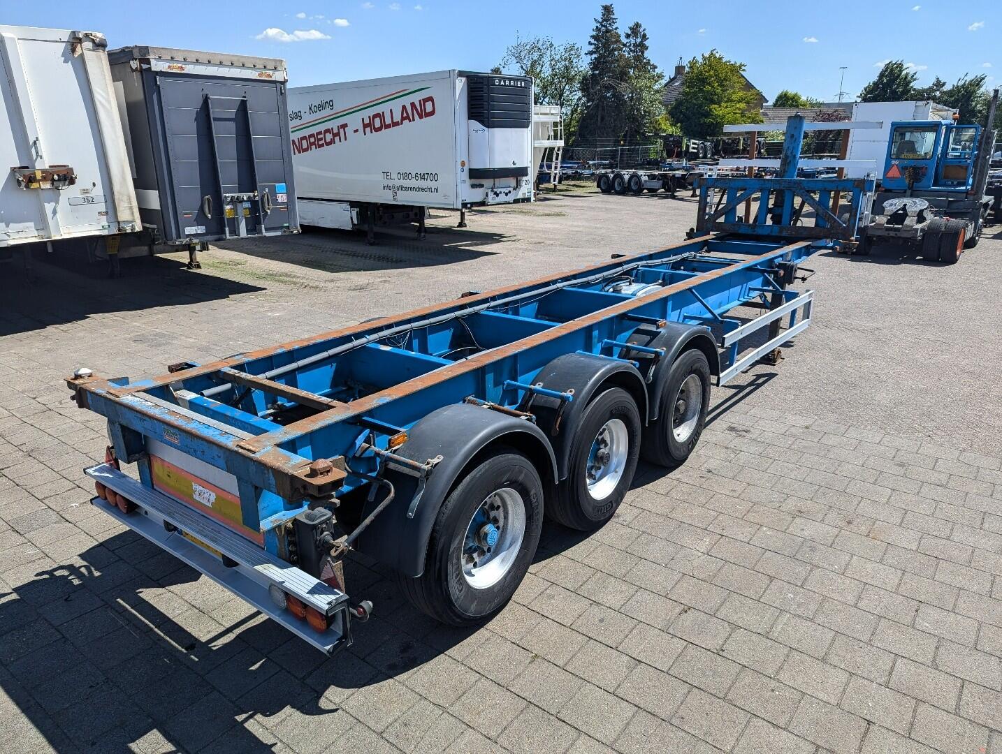 DESOT OPL/3AT/38/6894E 3-Assen BPW - Trommelremmen - 30FT Kiepchassis - Elektrische/Hydraulisch Pomp - Alcoa | Trailers | Containertransport