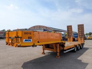 MOL D712/30Tri/45/56/1 3-Assen Gigant - Semi-Dieplader - Hydr. Rampen - NaloopAs - 09/2025 APK