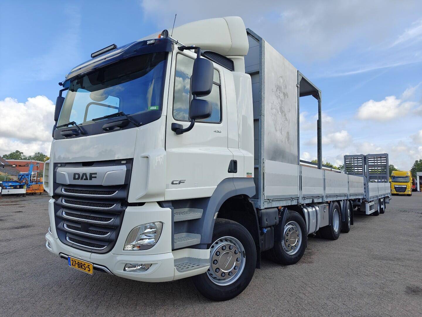 DAF CF 430 FAX 8x2/6 Dagcabine Euro6D - Machine Transporter + 2assige Aanhanger - Hydraulische Rampen - Afneembare 10.000L WaterTank - 20.000km! Origineel | Vrachtwagens | Autotransporter