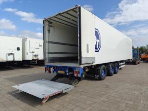 Pacton Z3-002 3-Assen BPW - StuurAs - KoelVriesTransport + Carrier Maxima 1300 + Laadklep 2500KG - 12/2025 APK