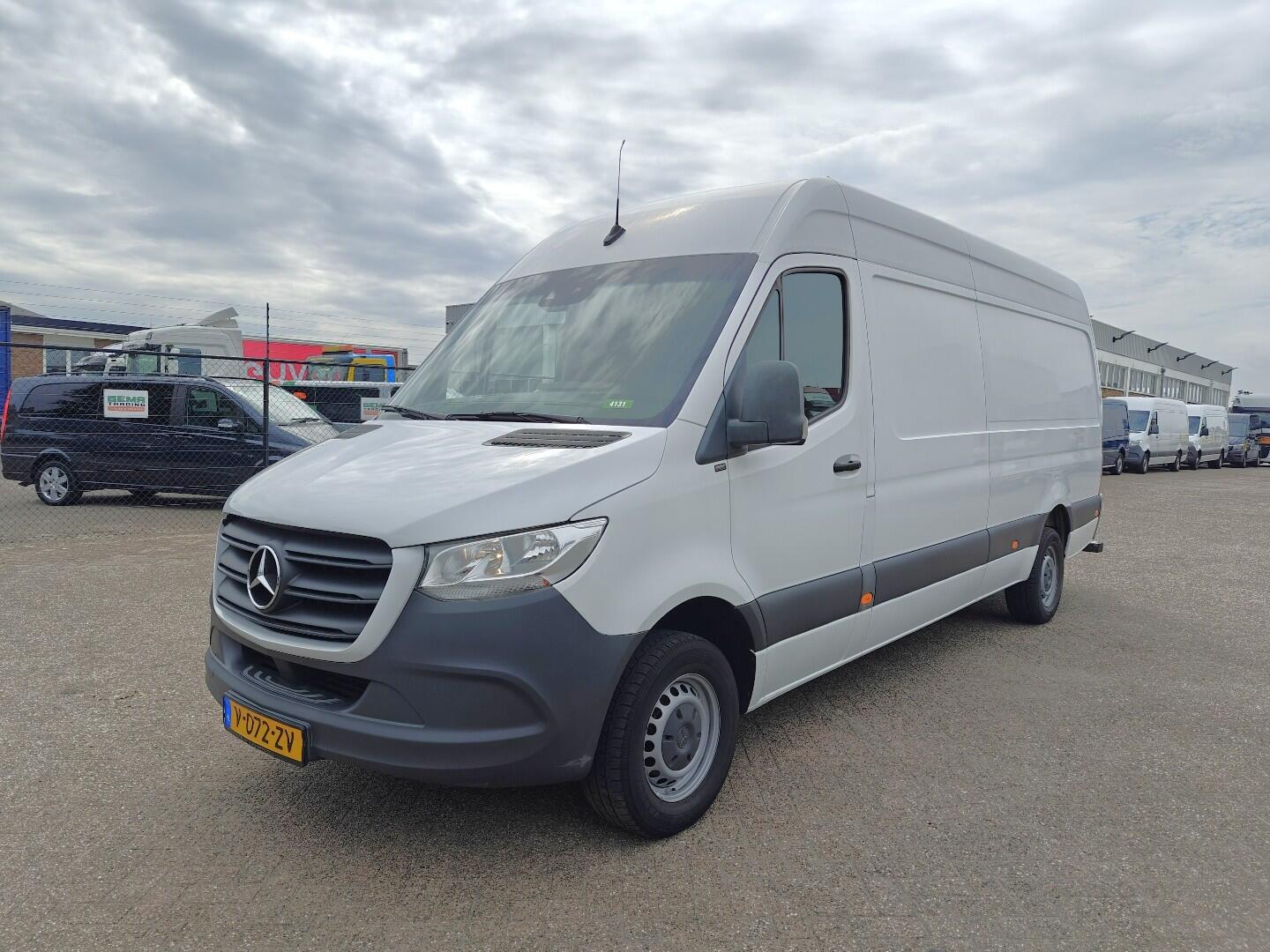 Mercedes-Benz Sprinter 314 CDI L3H2 - Euro6D - Automaat - Navigatie - Camera - 06/2026APK | Bussen en auto's | Bestelbus