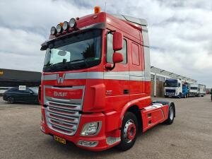 DAF XF 460 FT 4x2 Spacecab Euro6A - StandAirco - Navi - Gereedschapskist - 07/2026 APK