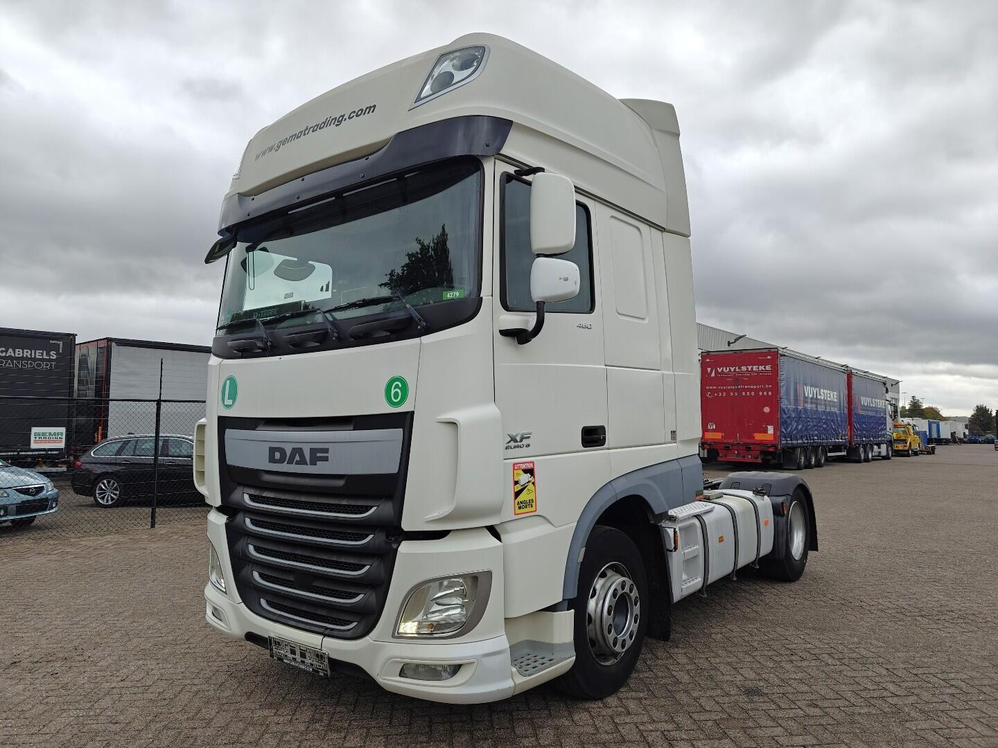 DAF FT XF460 4x2 SuperSpaceCab Euro6 - Handgeschakeld - Dubbele Tanks - 800.000km | Trekkers | Standaard trekker