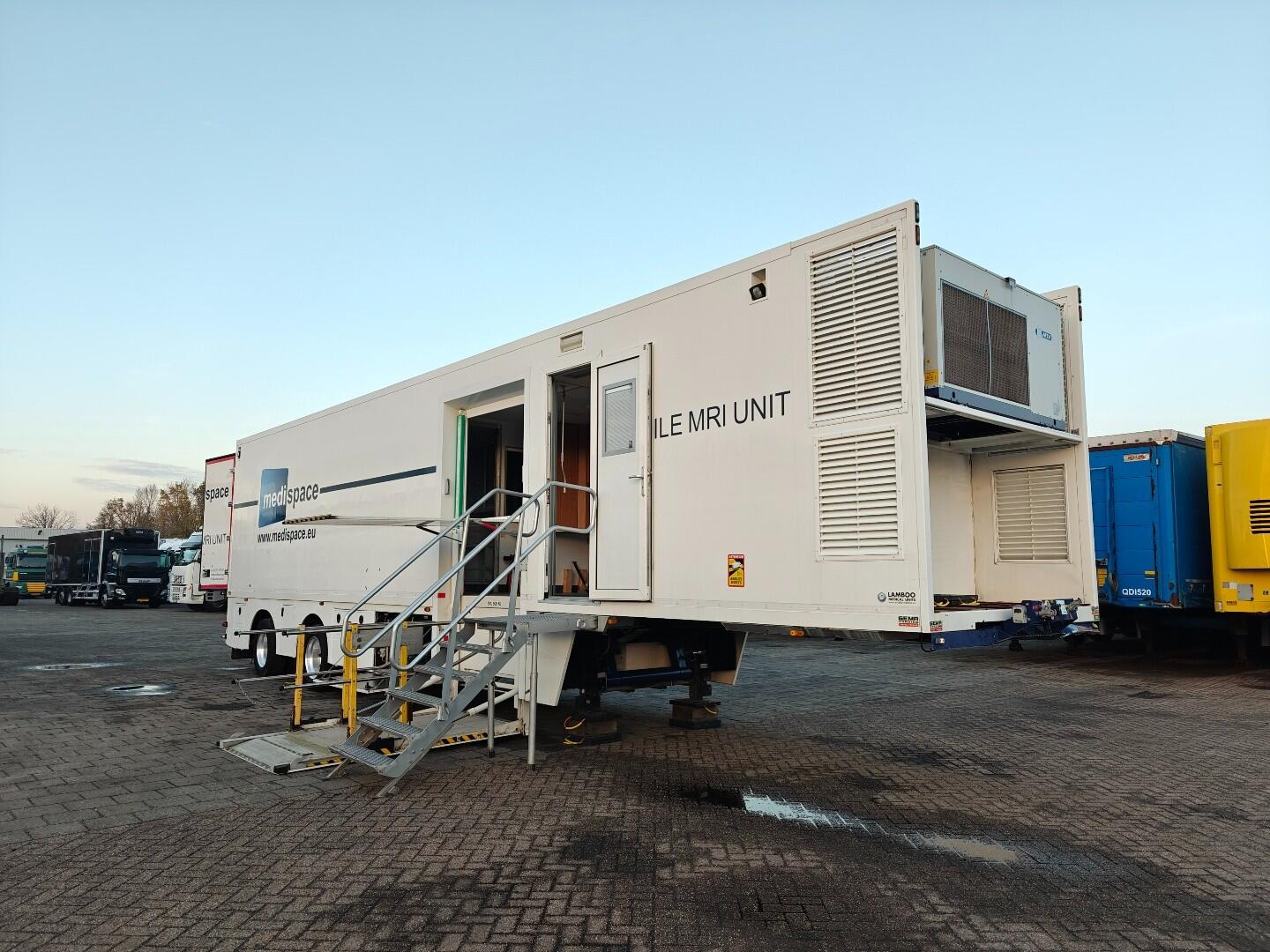 Lamboo T 02S 2-Assen ROR -  Geïsoleerde MedischeTrailer/MobileHome - Brancard/Rolstoel Lift - Airco's - StuurAs - Ex MRI | Trailers | Overig