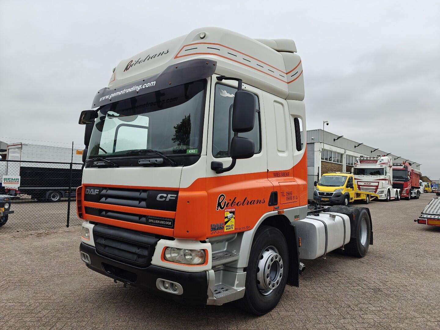 DAF CF75.250 4x2 SpaceCab Euro5 - Handgeschakeld - Airco | Trekkers | Standaard trekker