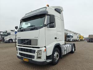 Volvo FH12-420 4x2 Globetrotter Euro3 - Dubbele Tanks - NL truck