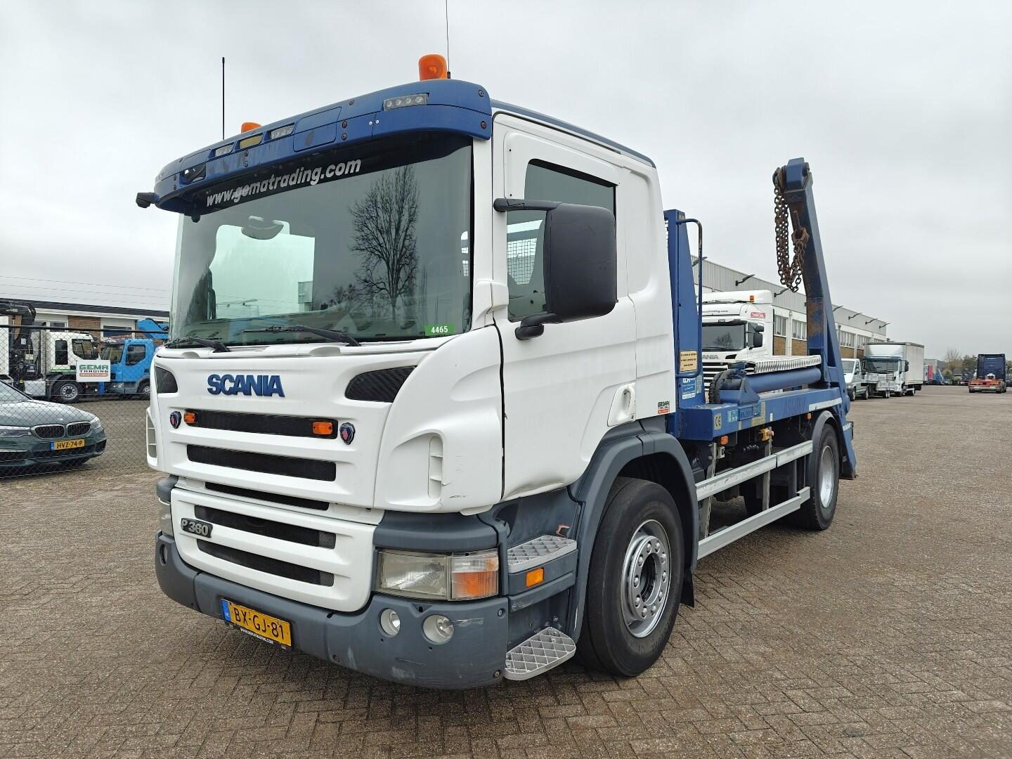 Scania P360 4x2 Dagcab Euro5 - Vollucht - HyvaLift PortaalarmSysteem 14T - Rockinger Vangmuil - 05/2026 APK | Vrachtwagens | Portaalarmsysteem