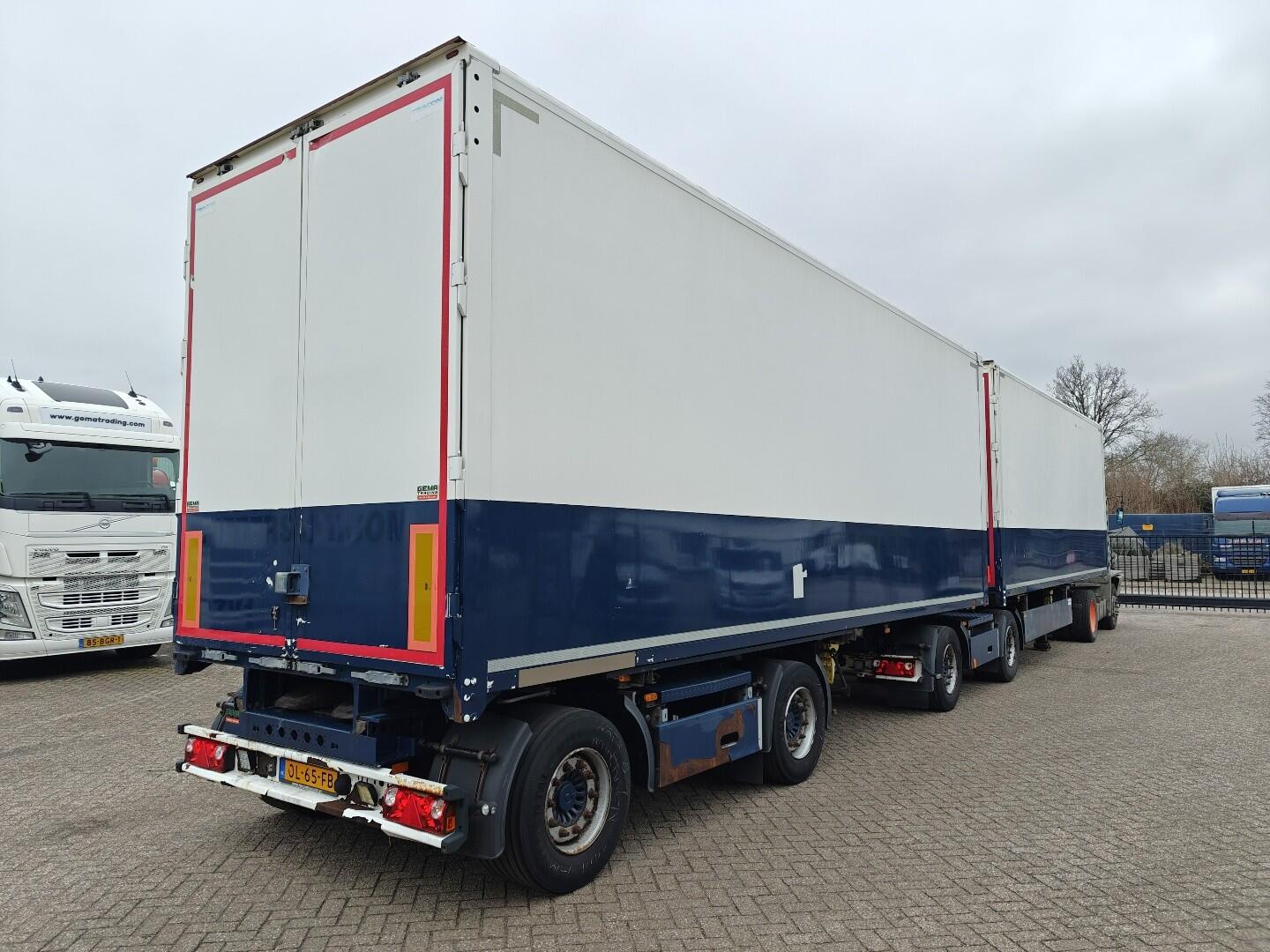 Tracon Trailers TB1218 LZV Combi - MEGA - GeslotenOpbouw 8.2 + 8.2  - StuurAssen - HH Vloer - LZV dolly - LuchtbediendeSchuifbak | Trailers | Gesloten bak
