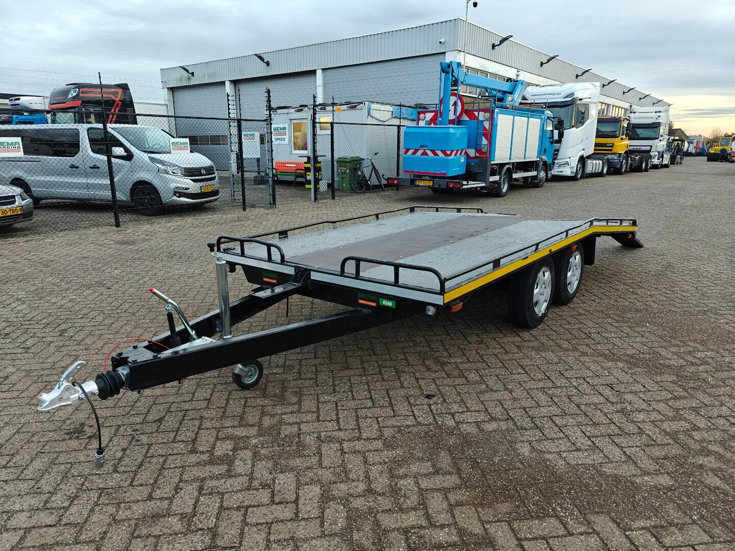 Witteveen R2028 Oprij Aanhanger Auto Ambulance - Oprijplanken - Reservewiel - Refurbished | Aanhangers | Autotransporter