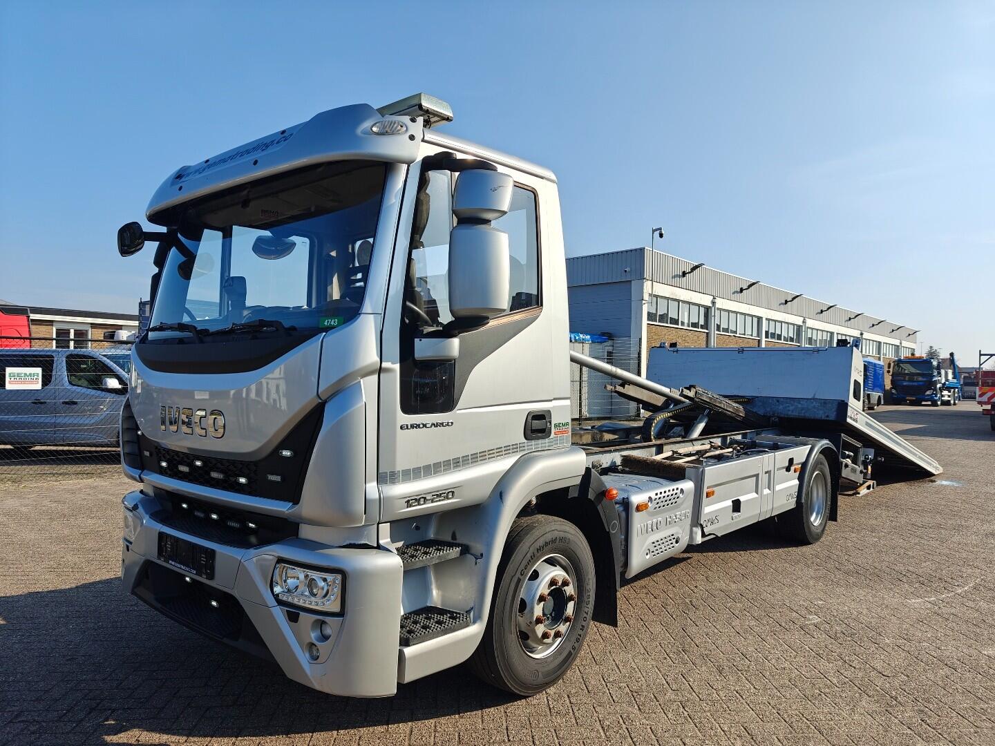 Iveco Eurocargo 120-250 4x2 DagCab (3pers) Euro6D  - Omarz S4.2000-223 + Bril/Lepel 4T + Dubbele Lier + Afstandbediening | Vrachtwagens | Bergingswagen
