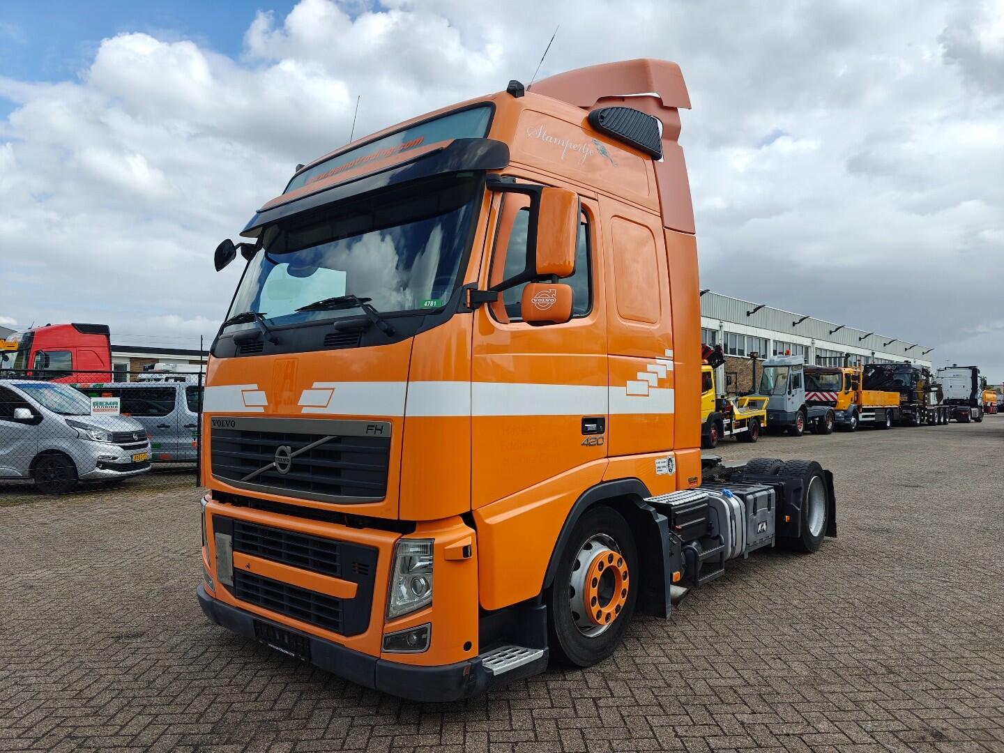 Volvo FH 420 4X2 Euro5 GlobeTrotter - X-Low - I-Shift - Vollucht - Only 443.000KM | Trekkers | Volumetrekker