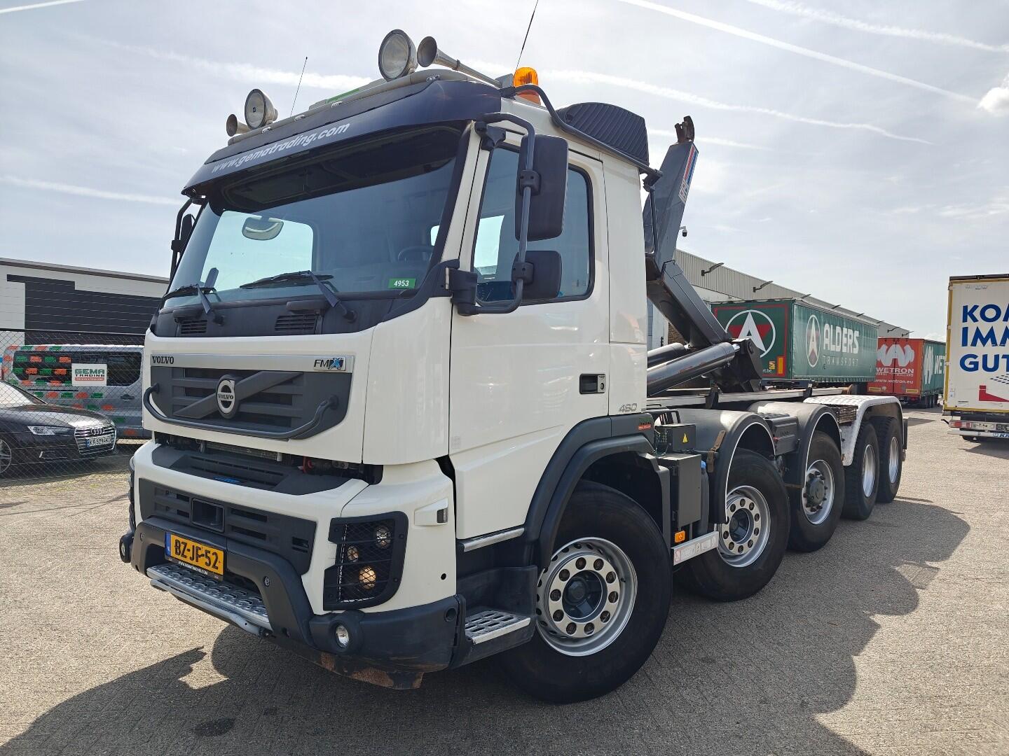 Volvo FMX 460 10x6/6 DagCabine EEV - VDL HaakArm 40T - NaafReductie - BladVering - OverDrukUnit - 10/2026 APK | Vrachtwagens | Haakarmsysteem