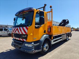 DAF FA LF55.220 4x2 DagCabine Euro5 16T - OpenLaadBak met Borden 5.5m + Hiab 088 E-2 Remote Control - Full Steel - HandGeschakeld - Airco
