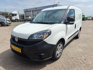 Fiat FIAT DOBLO' 4x2 L1H1 Euro6X - 3Zits - HandGeschakeld - ZijDeur - Airco - SuperOnderhouden!