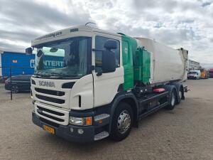 Scania P250 6x2/4 DagCabine Euro5 - HuisVuilWagen Zoeller 23m3 - ContainerBelading 1602 - Automaat