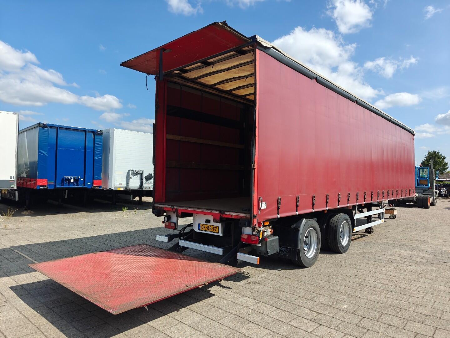 Happy Trailer OR 35-220 11,5 Meter SchuifZeilen/Dak - Dhollandia 2000 KG - TrommelRemmen - StuurAs - HardHouten Vloer - 07/2027 APK | Trailers | Schuifzeilen