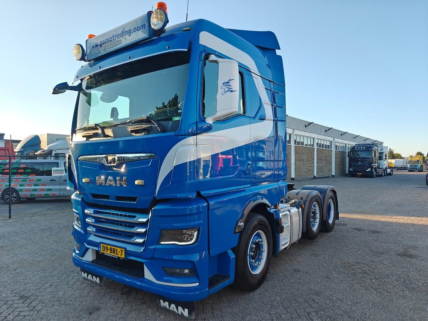 MAN TGX 26.470 6x2/4 GX Cabin Euro6D - Tipper/WF Hydraulic - Lift/Steering Axle - SmartTacho V2 - 04/2027 APK | Trekkers | Standaard trekker