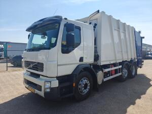 Volvo FE 250 6x2/4 DagCab(3zits) EEV -  Faun PowerPress 520 + Bekker La Gram AchterLader - 02/2027 APK