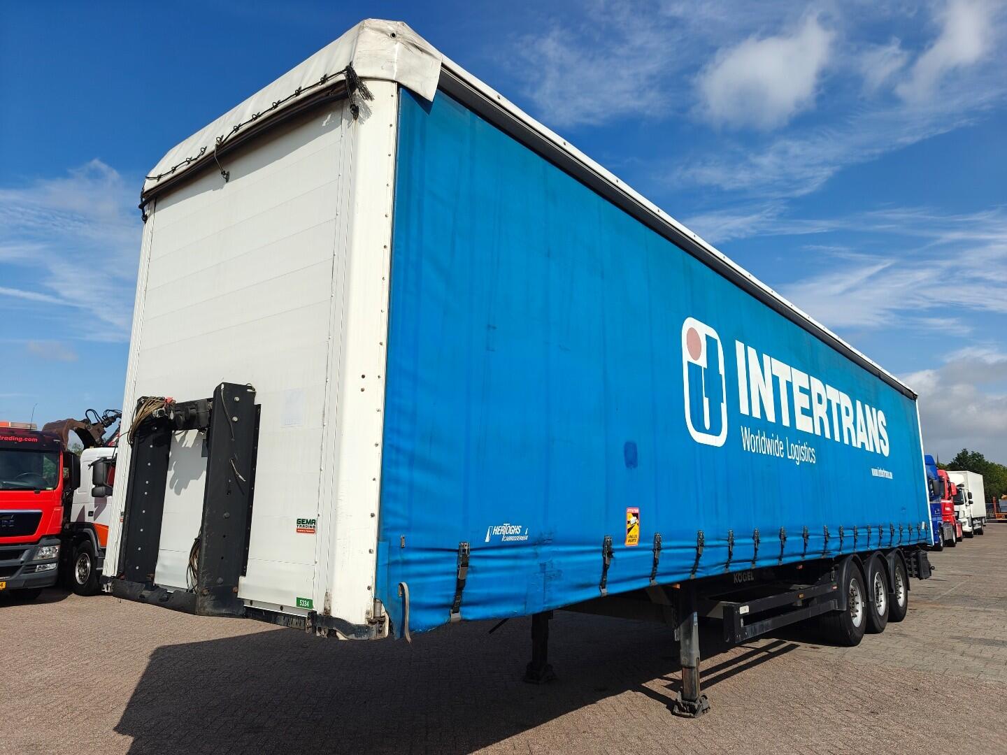 Koegel S***24 Schuifzeilen / Schuifdak 13.6m - TraanPlaatVloer - SAF - Schijfrem | Trailers | Schuifzeilen