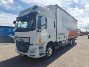 DAF CF 310 FAN 6x2/4 SpaceCab Euro6A - Schuifzeilenbak / Schuifdak 8.1m + 2000KG OnderSchuifKlep