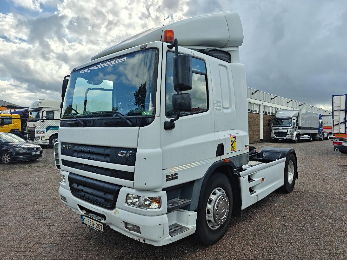 DAF CF75.310 4x2 Sleeper Euro3 - HandGeschakeld - 227.000KM Origineel! - Alcoa SpeedLine - Belgium Truck | Trekkers | Standaard trekker