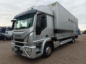 Iveco EuroCargo 140-250 4x2 SlaapCabine Euro6A - 7,6Meter Gesloten Bak + Laadklep 2000KG - Belgium Truck