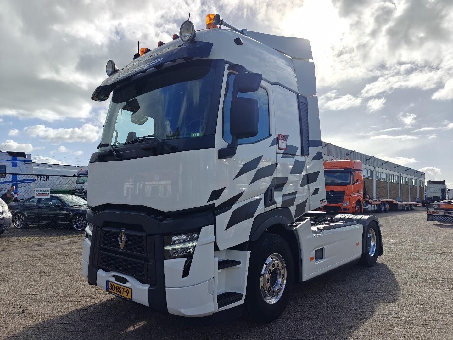 Renault T 440 4x2 Comfort Euro6E - 13L - Dubbele Tank - SmartTacho V2 - Only 414.000KM - 04/2027 APK | Trekkers | Standaard trekker