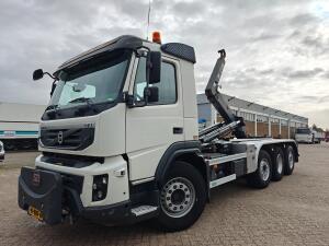 Volvo FMX 370 8x2/6 DagCabine Euro 5 - HIAB 30T HaakArm - 9T VoorAs - VangMuilKoppeling